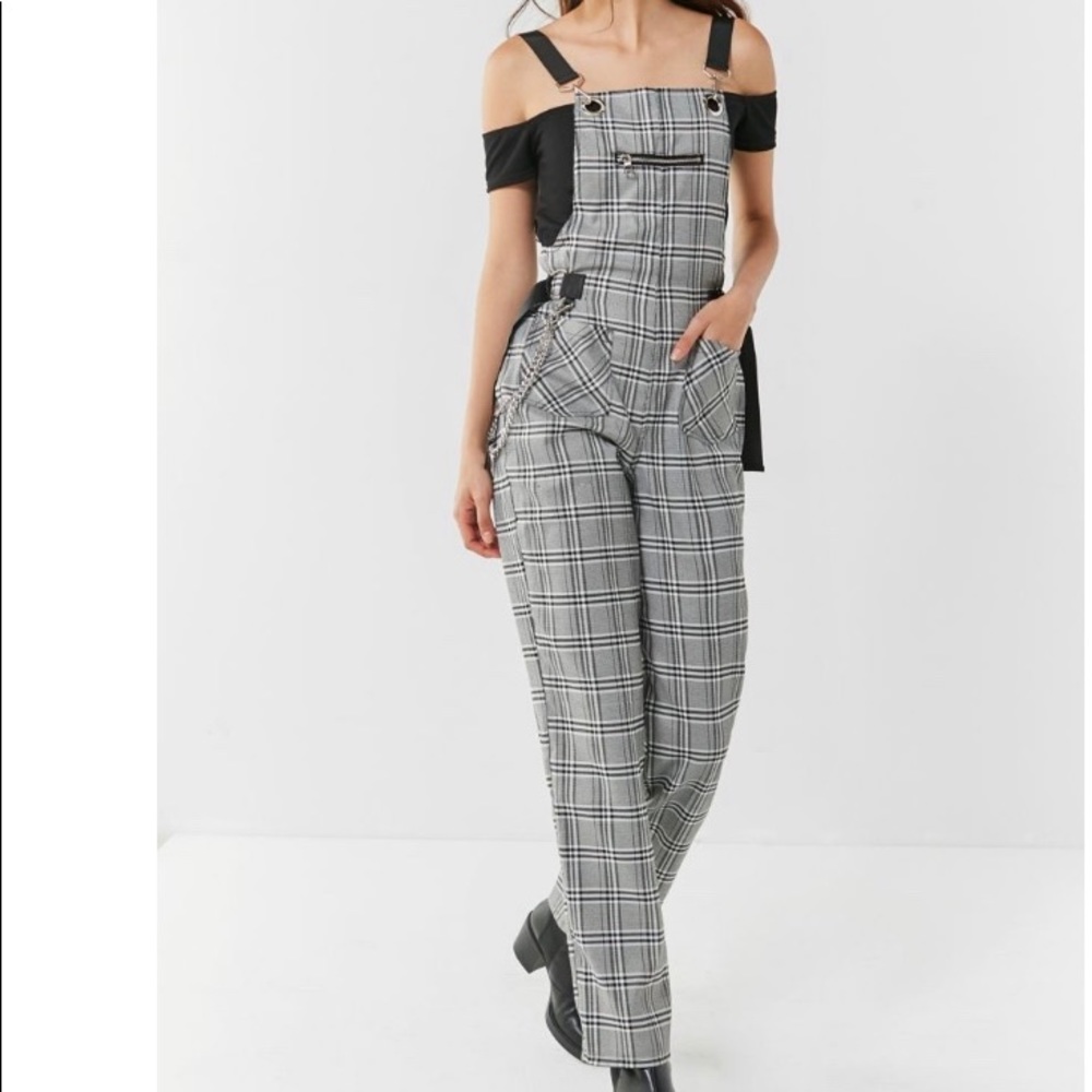 I am Gia overalls